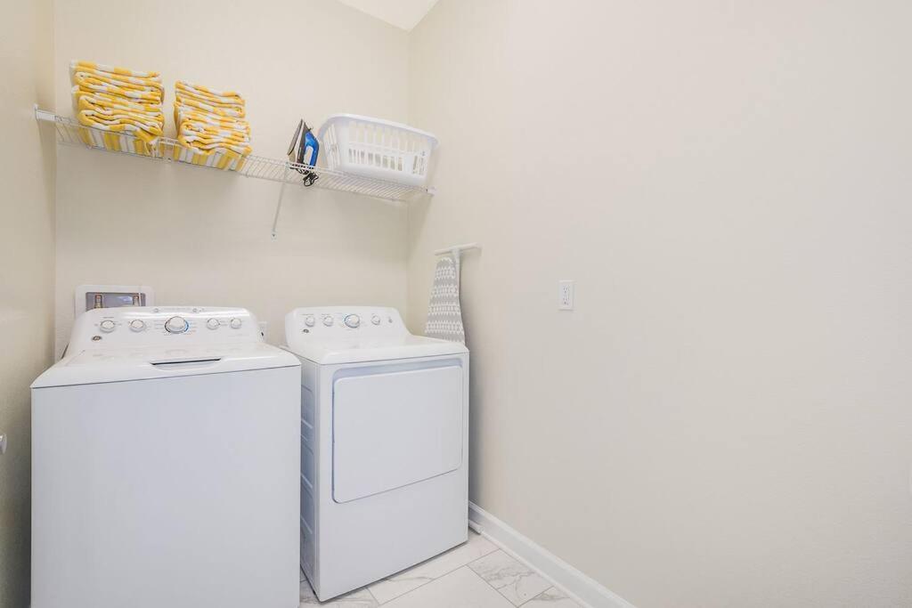 Luxury Villa Inside Storey Lake, Kissimmee - No Extra Fees Екстериор снимка